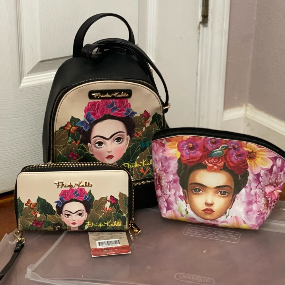 Frida Khalo backpack set